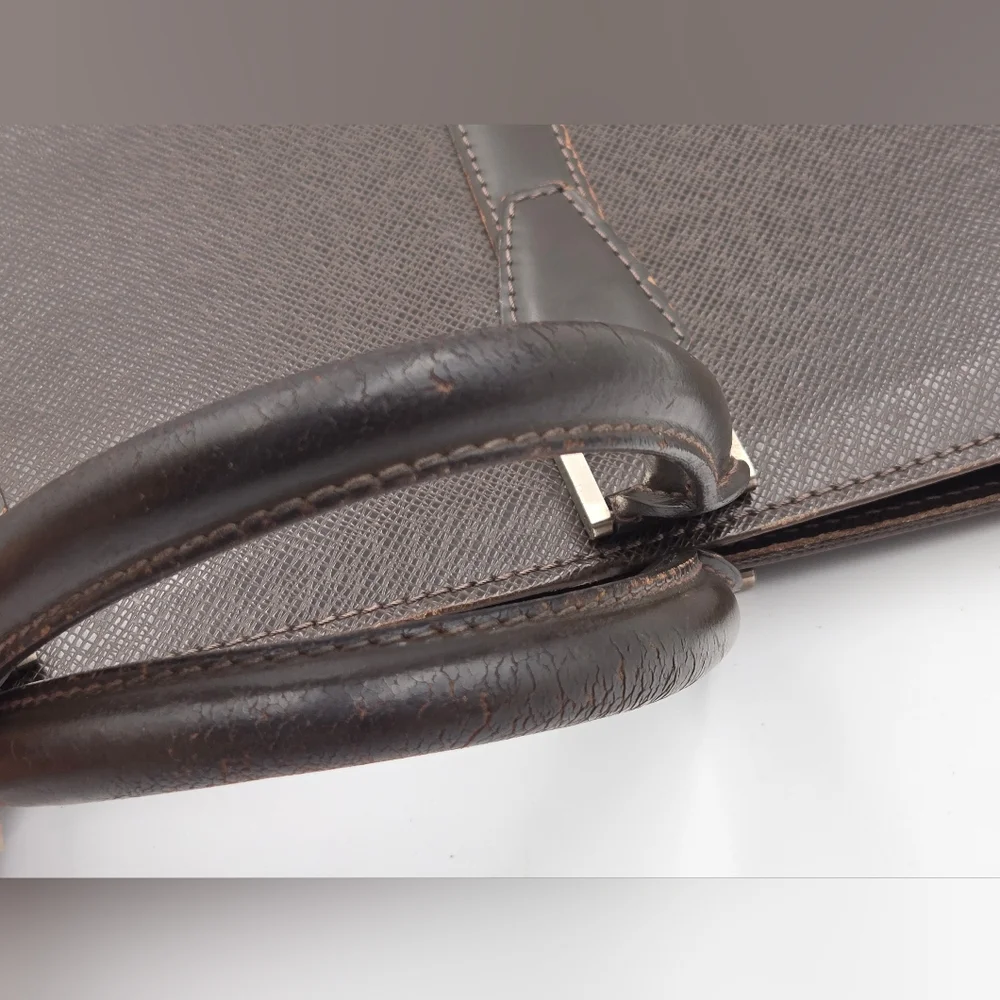 Louis Vuitton Taiga Ardoise Porte Document Lozan Briefcase VI0065